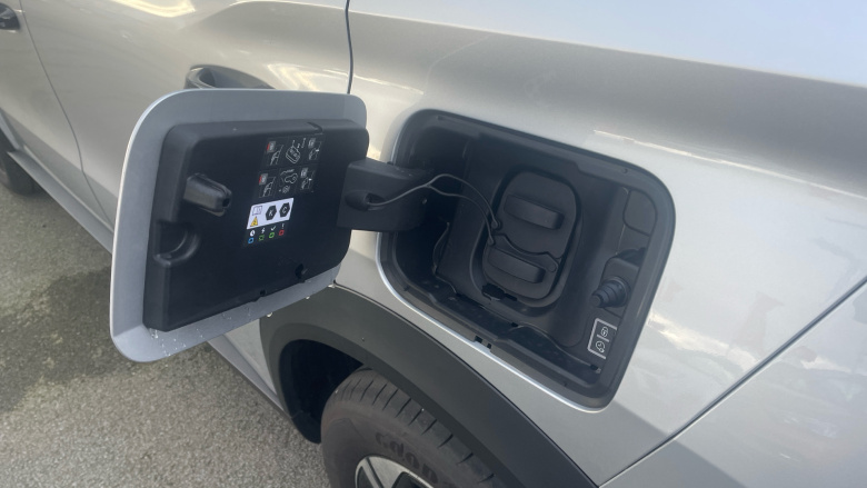 Vauxhall Frontera 83kW GS 44kWh 5dr Auto Electric Estate